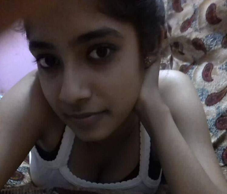 පියුමි ටීචර්ගේ රහස් අතිරේක පන්තිය: ලැබ් එක ඇතුළේ පැය තුනක උමතුව